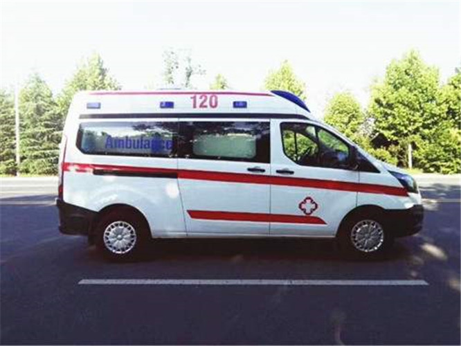 叠彩救护车出租服务案例6