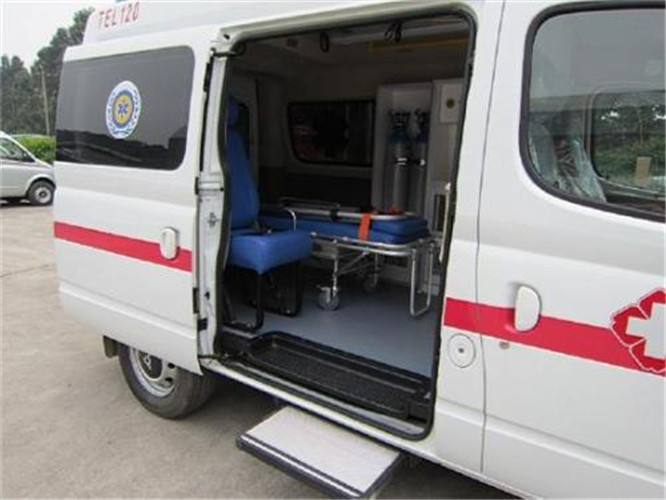 叠彩救护车出租服务案例7